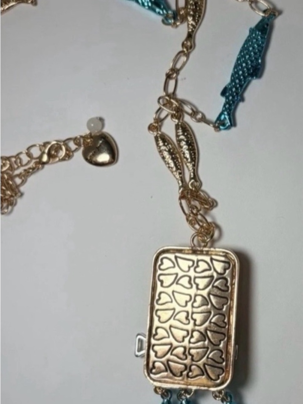 Betsey Johnson Sardine Tin Pendant Necklace - Picture 5 of 5